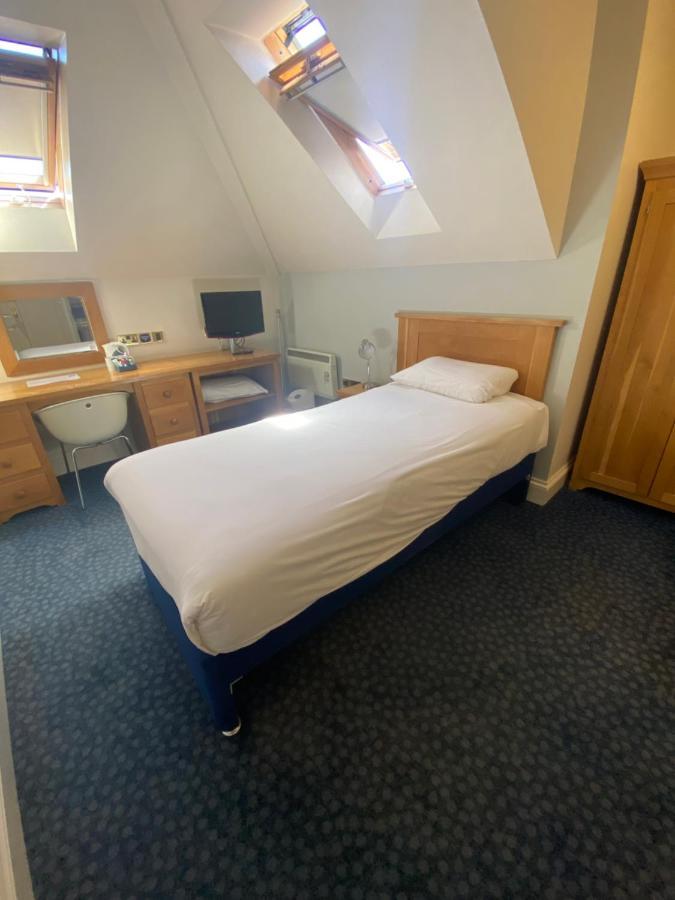 Ibis Budget Bromsgrove Buitenkant foto