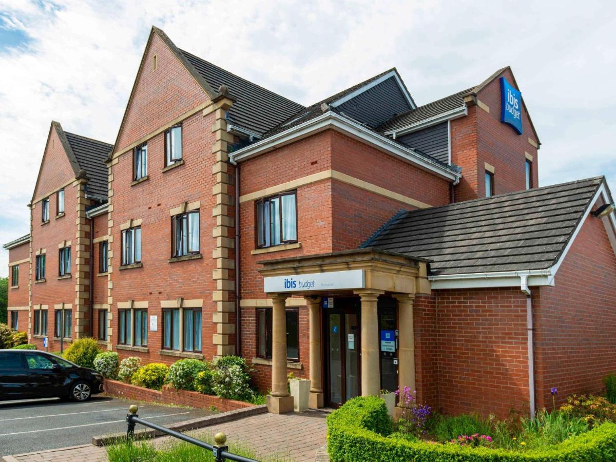 Ibis Budget Bromsgrove Buitenkant foto