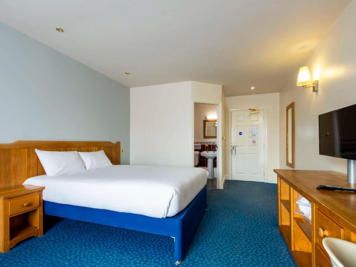Ibis Budget Bromsgrove Buitenkant foto